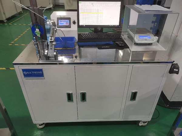 常规VC注水工作站（带数据追溯）